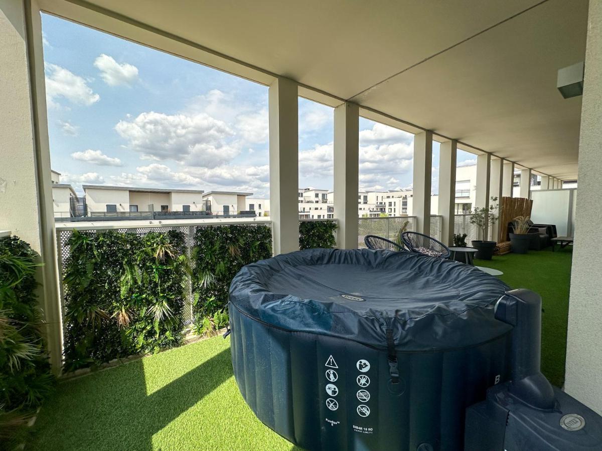 Loggia Dream Jacuzzi Apartment Montévrain Exterior photo